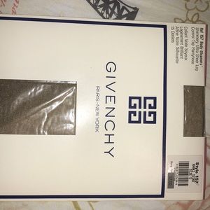 Lycra Shimmery ultra sheer pantyhose